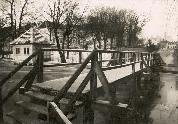 Fotografi. Klaregadebroen, træbro